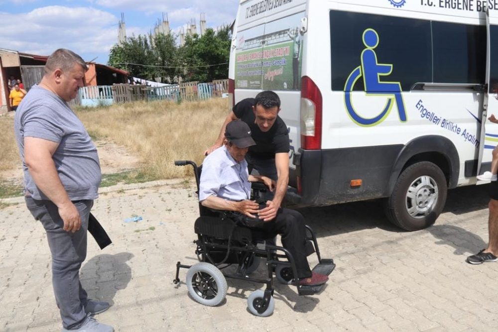 “Sevgi kenti Ergenemizde halkımızın yanındayız”