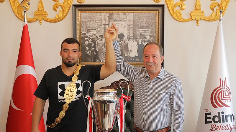 Türkiye’nin Başpehlivanından, Gürkan’a Ziyaret