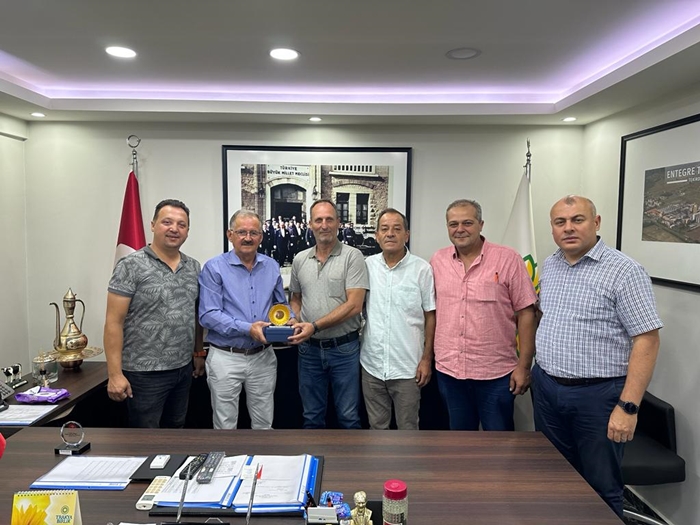 Çiğdemli Köyü'nden Rıdvan Duman, Ayçiçek Ürünü Yetiştiriciliğinde Birinci