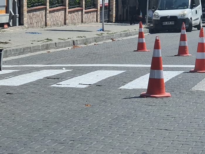 Lüleburgaz’ın dört bir yanında yol yapım ve bakım çalışması var