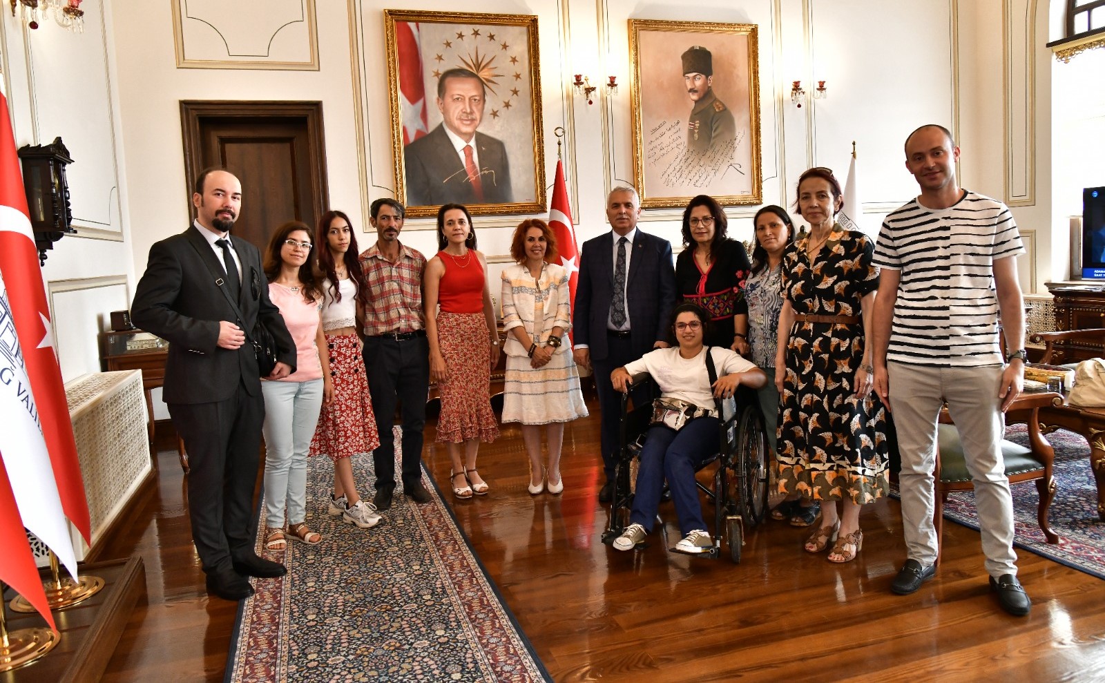 Dernekten Vali Aziz Yıldırım’a Teşekkür Ziyareti