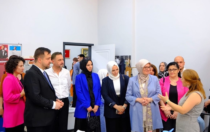 Üreten Kadın Kooperatifini ziyaret ettiler
