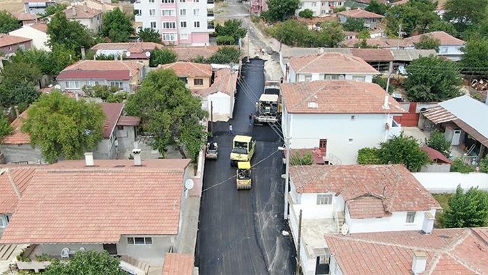Edirne'de Altyapı ve Asfaltlama Çalışmaları Hızla İlerliyor