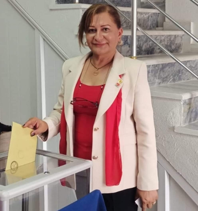 CHP Pehlivanköy İlçe Başkanı Nil Nermin Demirel Oldu