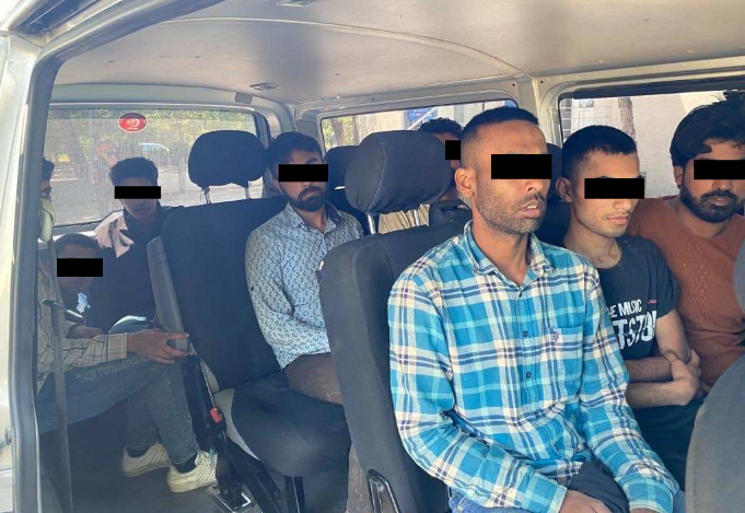 852 Düzensiz Göçmen ve 14 Organizatör Yakalandı