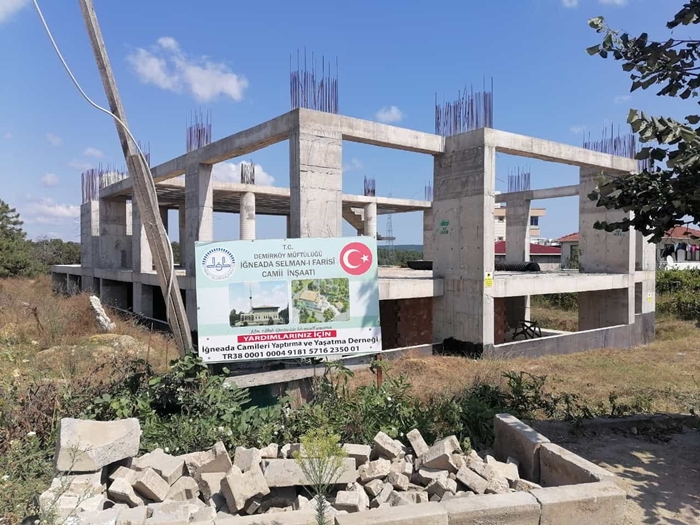 Demirköy İğneada Cami İnşaatında İlerlemeler Kaydediliyor