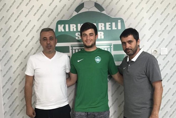 Kırklarelispor genç kaleci Mızhat Burak Sarı ile anlaştı