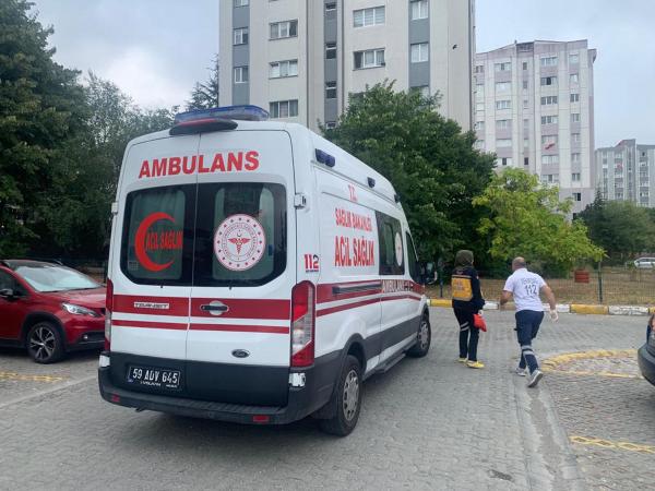 Kız arkadaşını kabloyla boğarak öldürüp, polise teslim oldu
