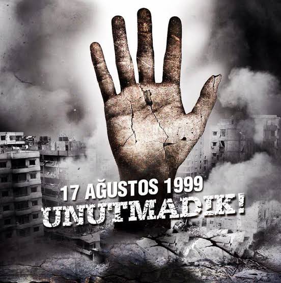 Sarıçam 17 Ağustos Depreminde Hayatını Kaybedenleri Andı