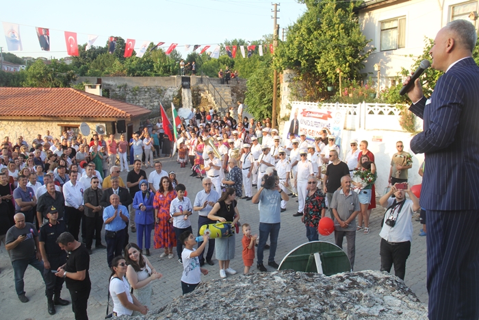 Geleneksel Kaynarca Su Festivaline Muhteşem Açılış