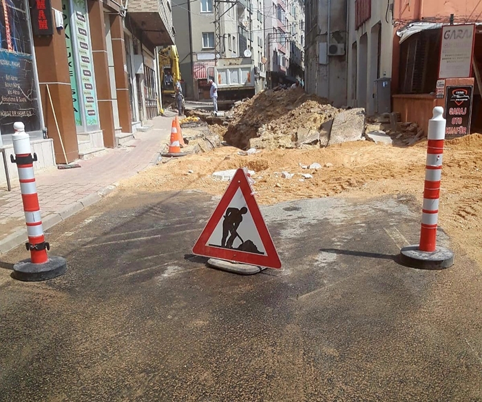 Kırklareli Belediyesi Altyapı ve Üstyapı Çalışmalarıyla Şehirde İyileştirmelere Devam Ediyor