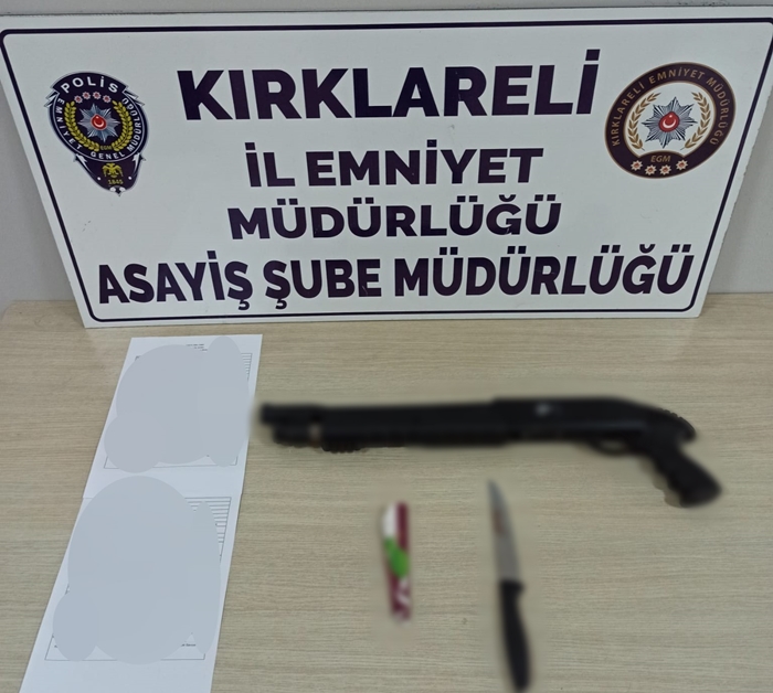 Emniyetten Başarılı Operasyonlar: Silah, Uyuşturucu ve Suçlu Yakalamaları