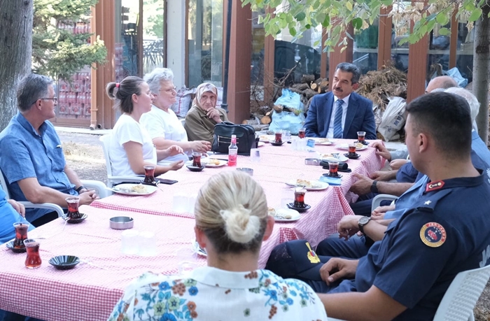 Vali Ekici’den Muhtar Gören’e taziye ziyareti