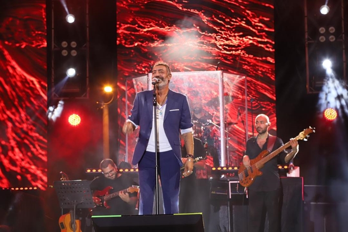 Hakan Altun’dan Unutulmaz Bir Müzik Şöleni