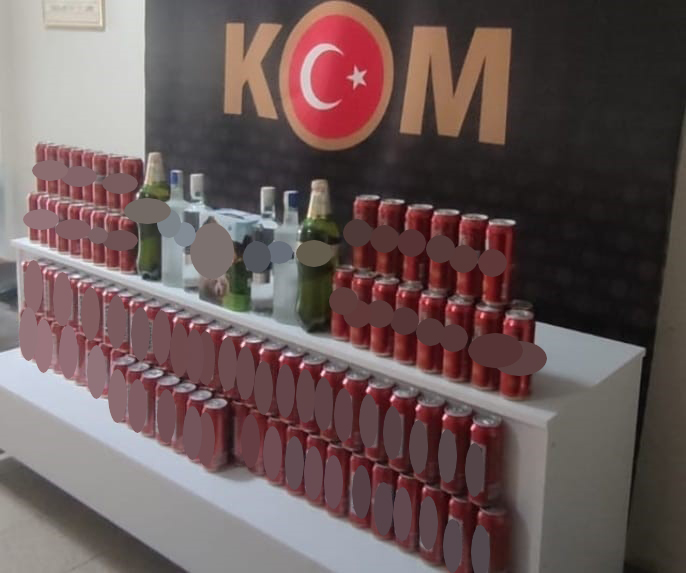 Yabancı Plakalı Araçta Gümrük Kaçağı Alkol Ele Geçirildi
