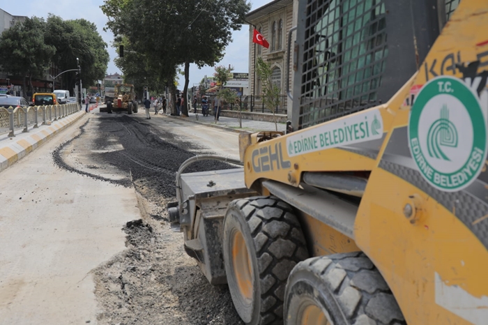 Edirne Belediyesi çalışmalarına devam ediyor