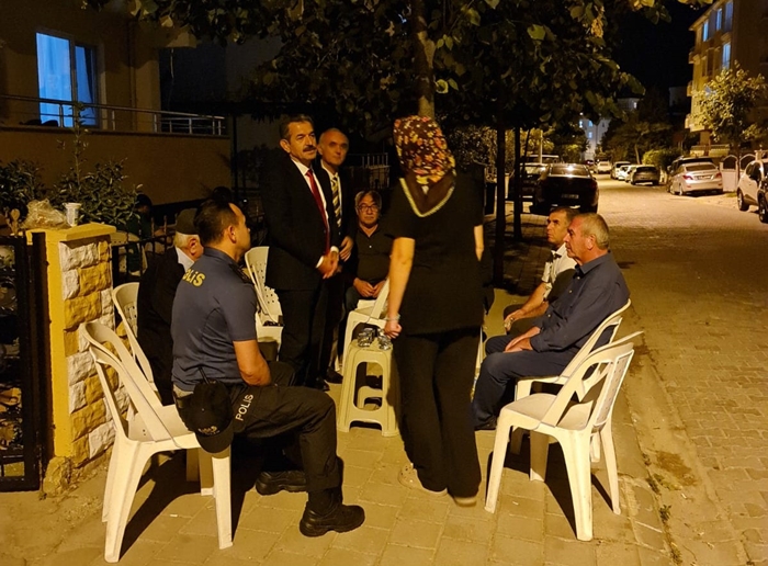 Vali Ekici’den Vefat Eden Polis Memurunun Ailesine Taziye Ziyareti