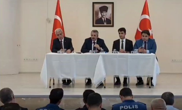 Edirne Valisi İpsala'da Muhtarlarla Tarım ve Altyapı Konularını Ele Aldı