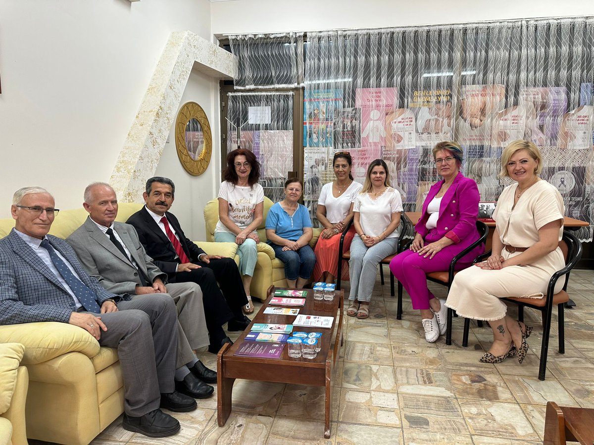 Vali Ekici’den Kırklareli Kanserle Savaş Derneğine ziyaret
