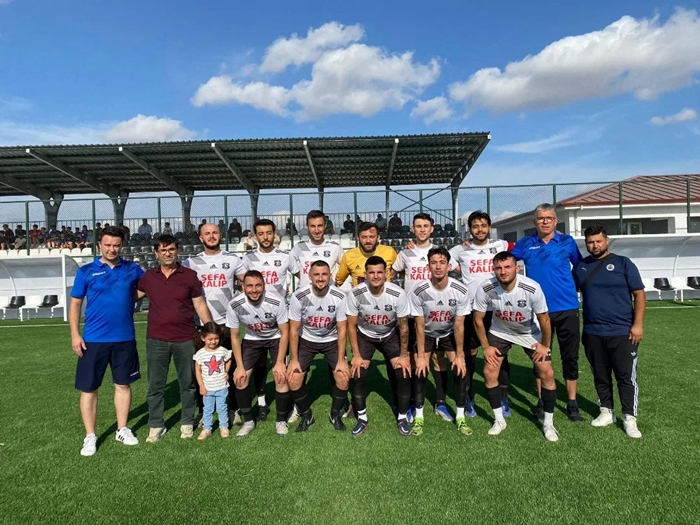 Evrensekiz Evrenspor Hazırlık Maçında Alpullu GSK'yi 4-0 Yendi