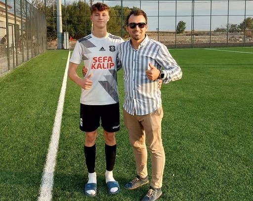Genç sol Bek Taha Yakmacı Evrensekiz Evrenspor’da