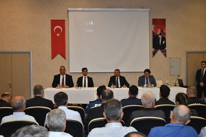Vali Sezer, Enez’de Muhtarlar ile Buluştu