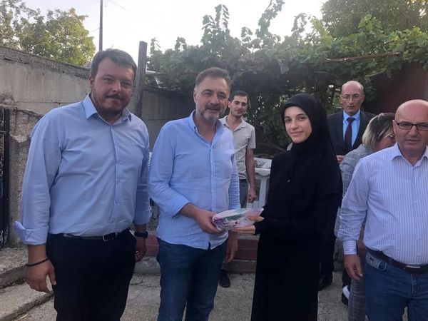 Milletvekili Sarıçam, Türkiye Sözel Sınavında 2904. Sıradaki Başarılı Öğrenciyi Ziyaret Etti