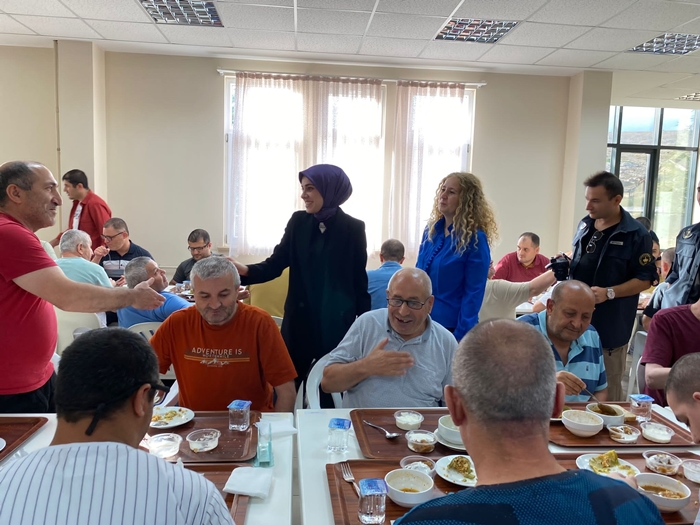 Kaymakam Büyükkılıç’tan Kırklareli Bakım Rehabilitasyon ve ADM Müdürlüğü'ne veda ziyareti