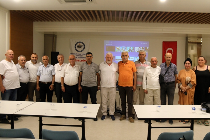 Çerkezköy Mahalle Muhtarları ve Yerel Basın Temsilcileri Antalya'da Eğitim Seminerine Katıldı