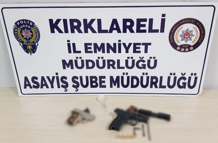 2 Kişi Tutuklandı 1 Kişi Adli Kontrol Şartı ile Serbest Bırakıldı