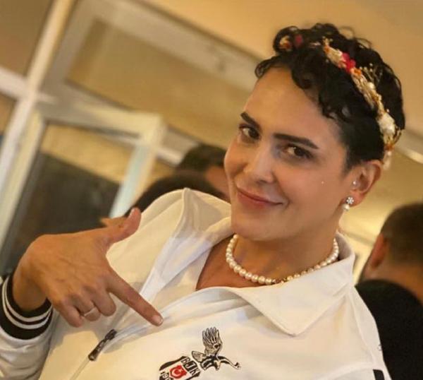 Denize uçan otomobilde ölen lise müdürü son yolculuğuna uğurlandı
