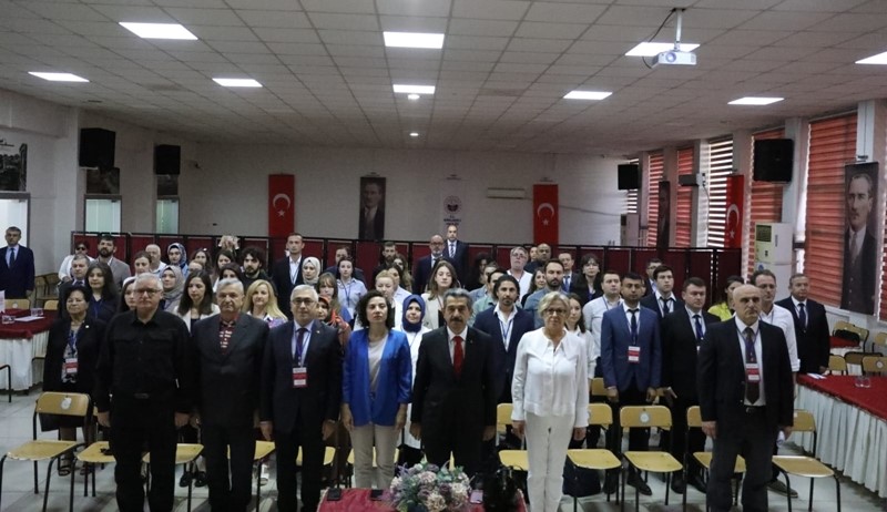 Vali Ekici, Aile Çalıştayına katıldı