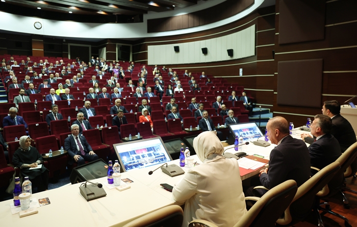AK Parti Yeniden Erdoğan Dedi; İşte AK Parti'nin 4. Olağanüstü Büyük Kongresinin Detayları