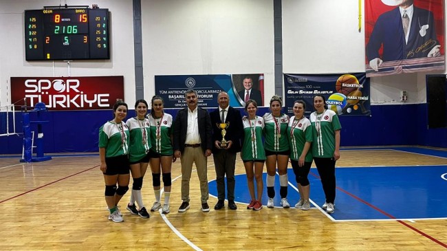 Kamu Spor Oyunlarında Kırklareli Barosu Şampiyon