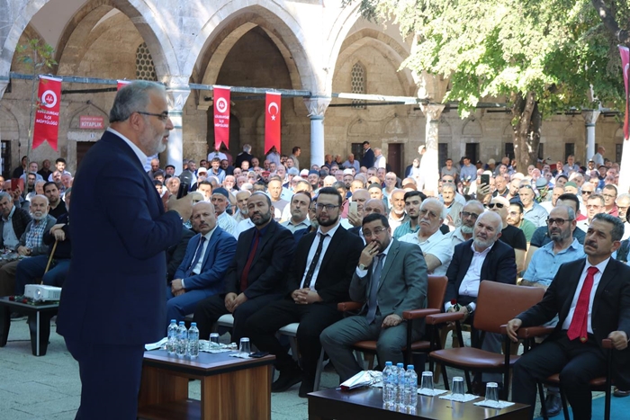 Tarihi Sokullu Mehmet Paşa Camisinde Mevlid-i Nebi Coşkusu