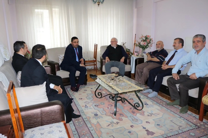 Müftü Eviş'ten Anlamlı Ziyaretler
