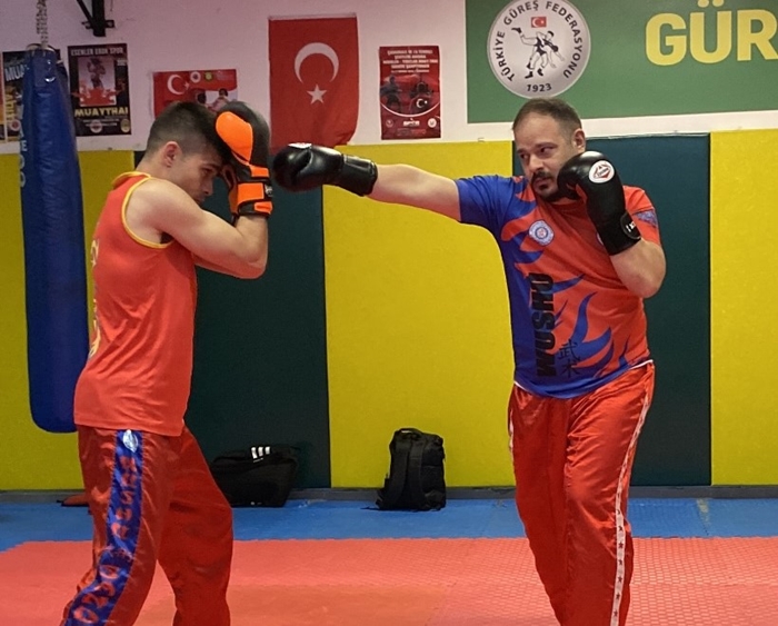 Fatih Kutlu Artık Wushu Kung-Fu Antrenörü