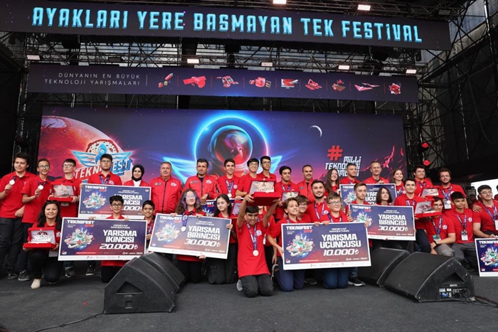 Deneyap Makeathon Yarışmasında Birinci Oldular