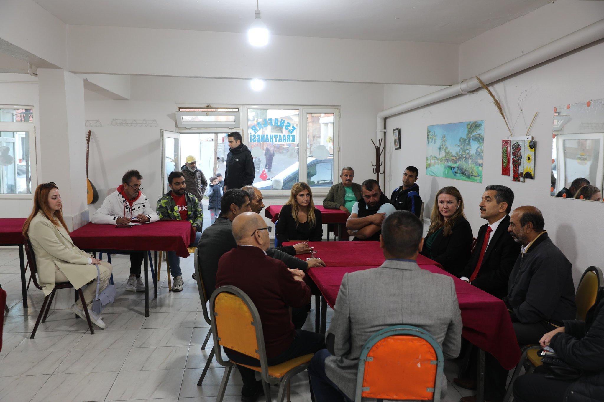 Muhtardan Mahalle Hakkında Bilgiler Aldı