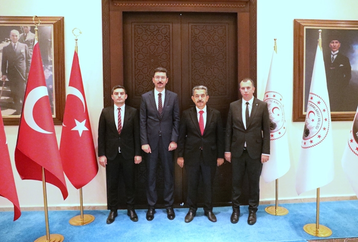 Vali Ekici, Göçmen İzleme Dairesi Başkanını Kabul Etti