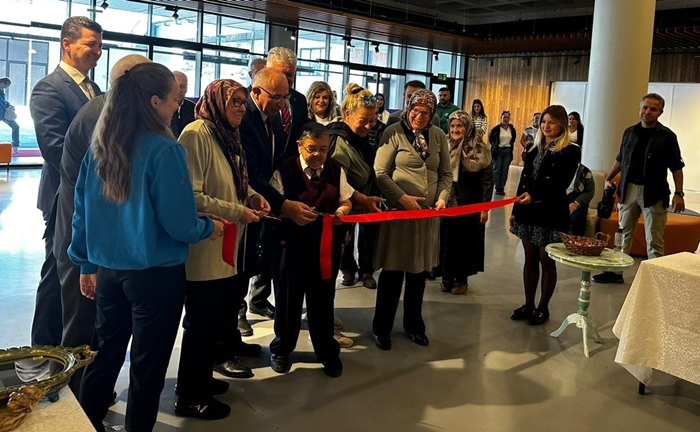Lüleburgaz Huzurevi Sakinlerinin Sergisi Büyük İlgi Gördü