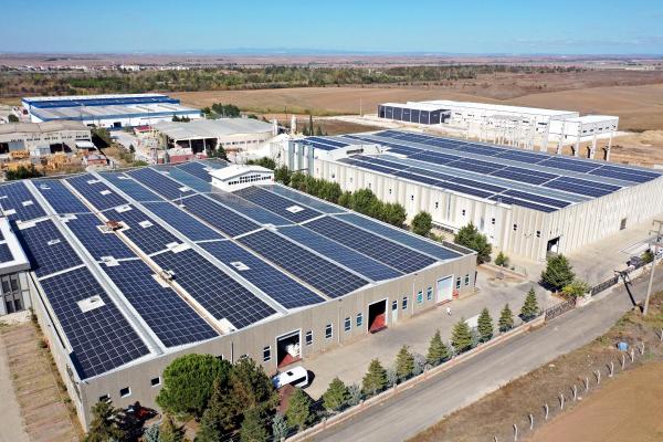 Trakya'da fabrikaların çatılarına güneş enerjisi santralleri kuruluyor