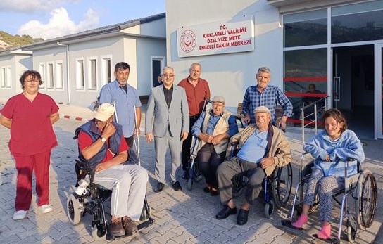 Müdür Uysal'dan Özel Vize Mete Engelli Bakım Merkezi'ne Ziyaret