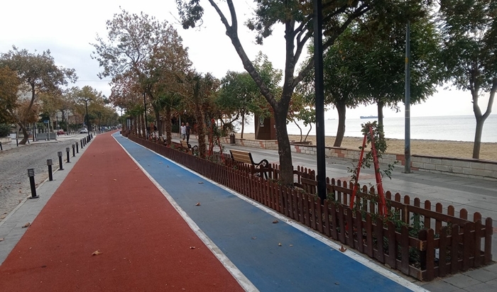 Şarköy Sevgi Yolu Görenleri Hayran Bırakıyor