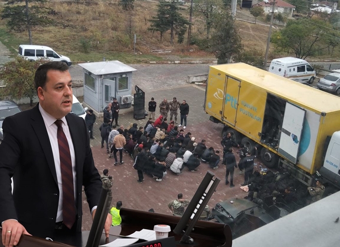 Bakan Uraloğlu'na PTT Kargo ile Göçmen Kaçakçılığını Sordu