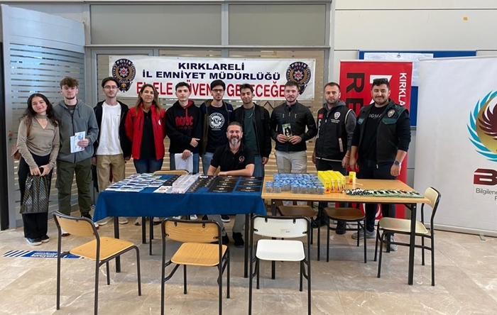 Emniyet Üniversitede 