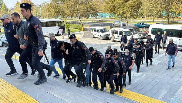 Tekirdağ merkezli 4 ilde PKK operasyonunda 17 şüpheliden 9'u adliyede