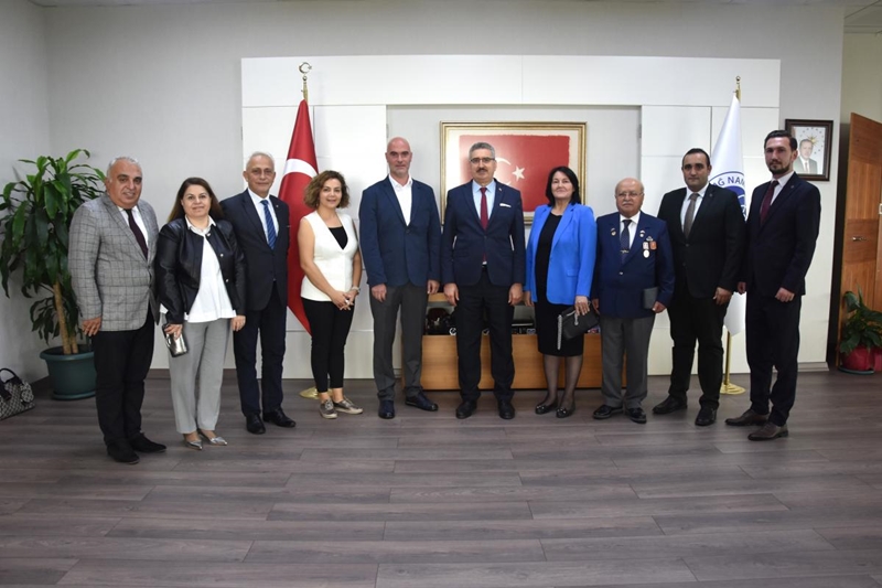Şehit Annesi ve Yönetmenden Rektör Şahin'e Ziyaret