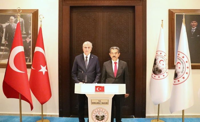 Sakarya Büyükşehir Belediye Başkanından Vali Ekici'ye Ziyaret