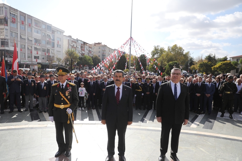Kırklareli'nde Çelenk Sunma Töreni Düzenlendi